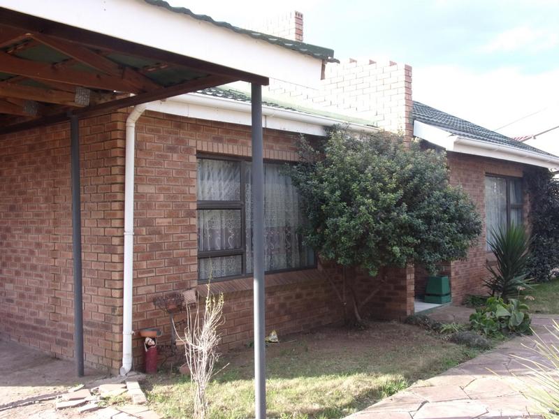 5 Bedroom Property for Sale in Ezibeleni Eastern Cape